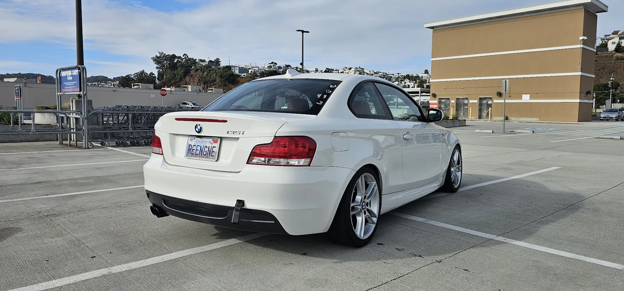 2011 BMW E82 135i & 135is - Image 7 of 21