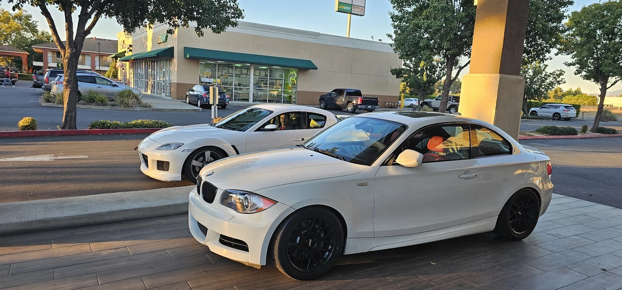 2011 BMW E82 135i & 135is - Image 4 of 21