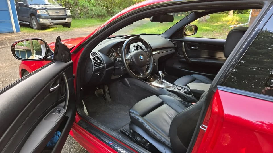 2011 BMW E82 135i & 135is - Image 8 of 17