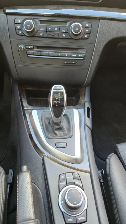 2011 BMW E82 135i & 135is - Image 15 of 17
