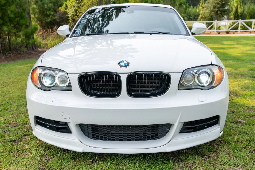 2011 BMW E82 135i & 135is - Image 10 of 31