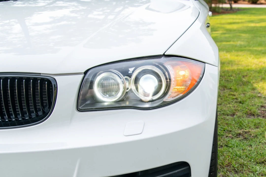 2011 BMW E82 135i & 135is - Image 12 of 31