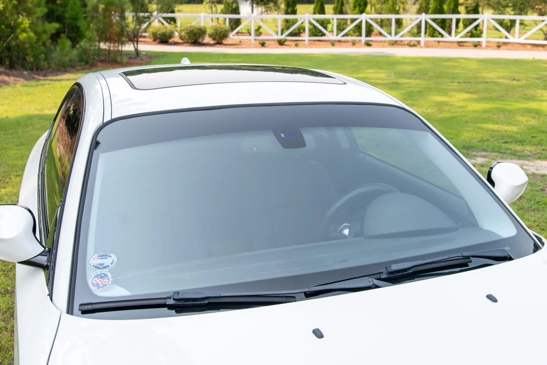 2011 BMW E82 135i & 135is - Image 21 of 31