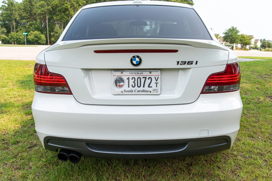 2011 BMW E82 135i & 135is - Image 15 of 31