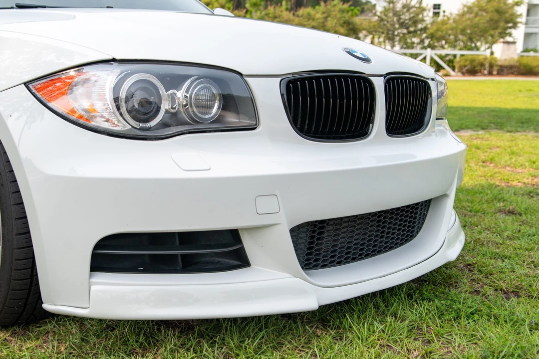2011 BMW E82 135i & 135is - Image 25 of 31
