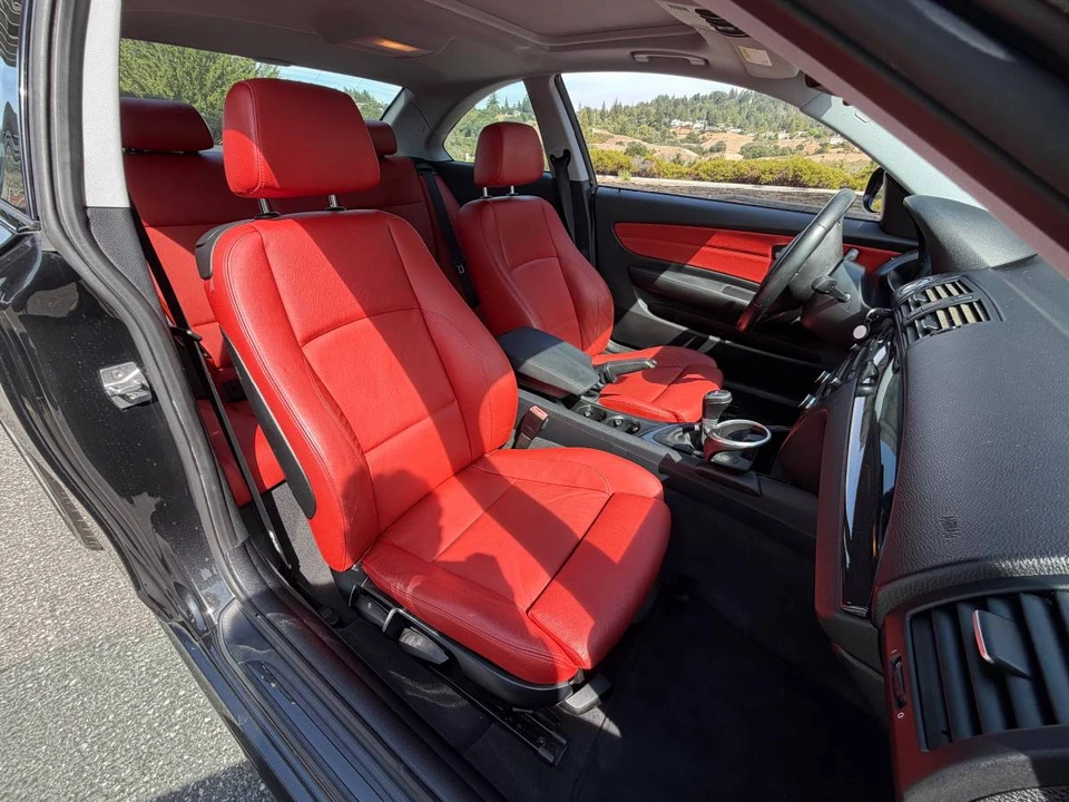 2011 BMW E82 135i & 135is - Image 10 of 14