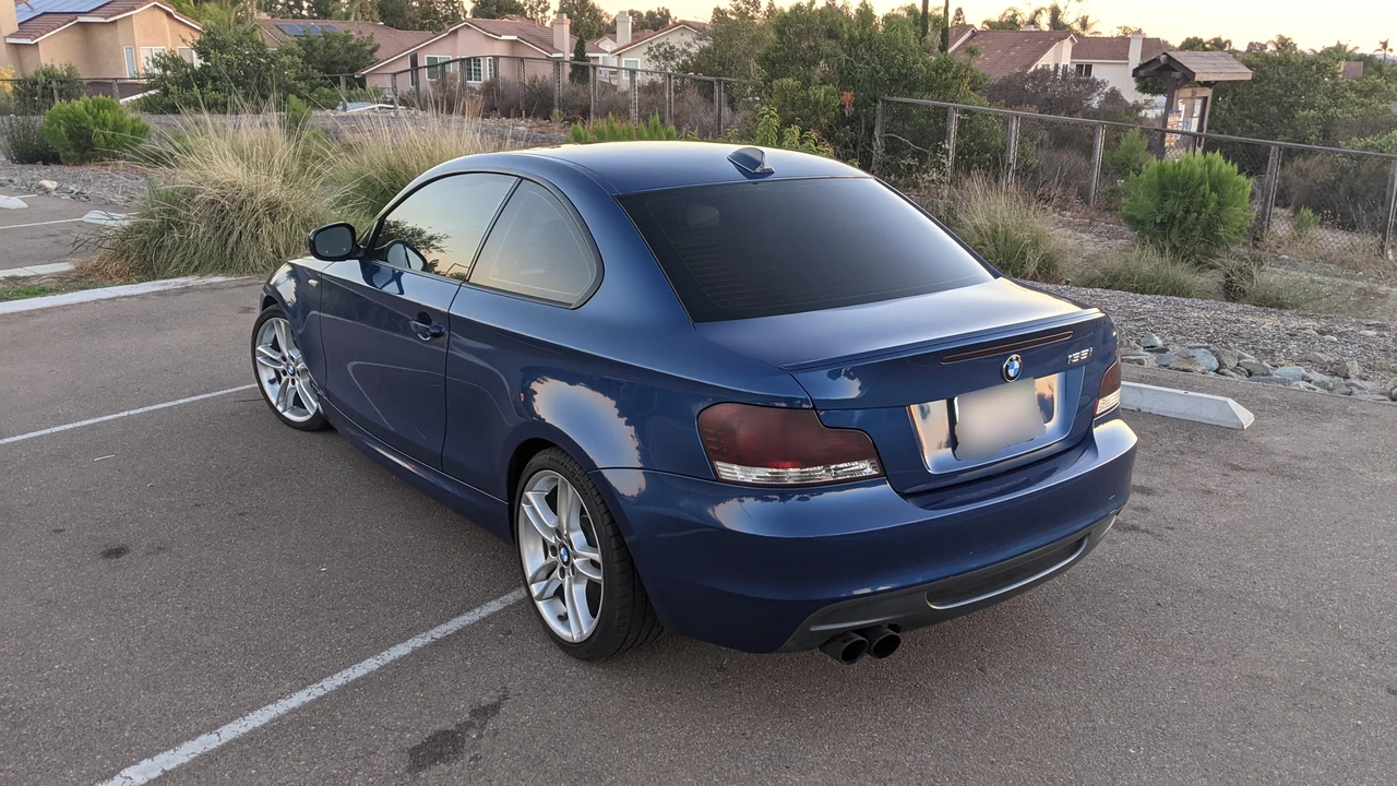 2011 BMW E82 135i & 135is - Image 18 of 31