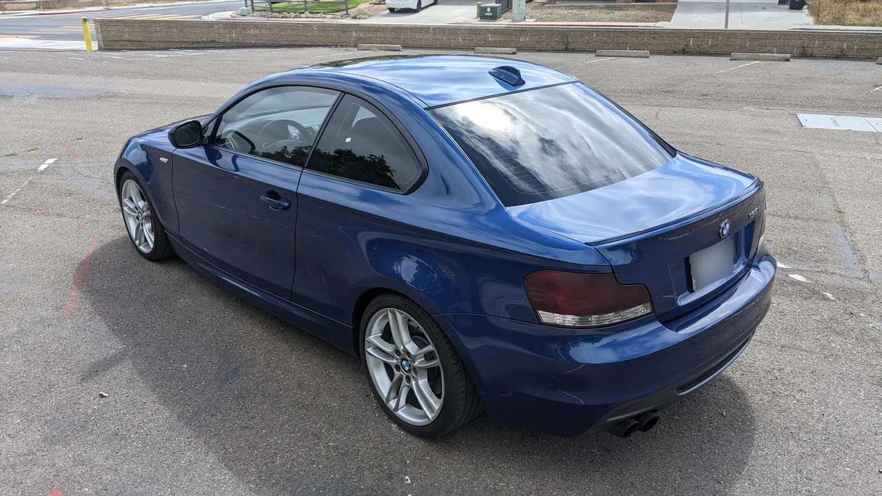 2011 BMW E82 135i & 135is - Image 16 of 31