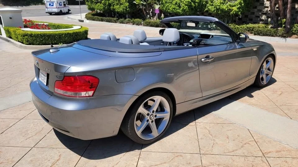 2011 BMW E82 135i & 135is - Image 5 of 16