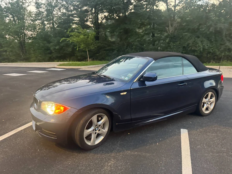 2011 BMW E82 135i & 135is - Image 2 of 21