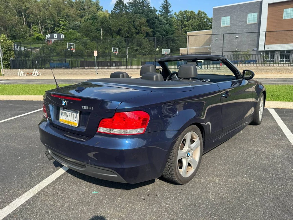 2011 BMW E82 135i & 135is - Image 12 of 21