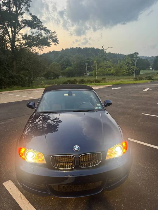 2011 BMW E82 135i & 135is - Image 3 of 21