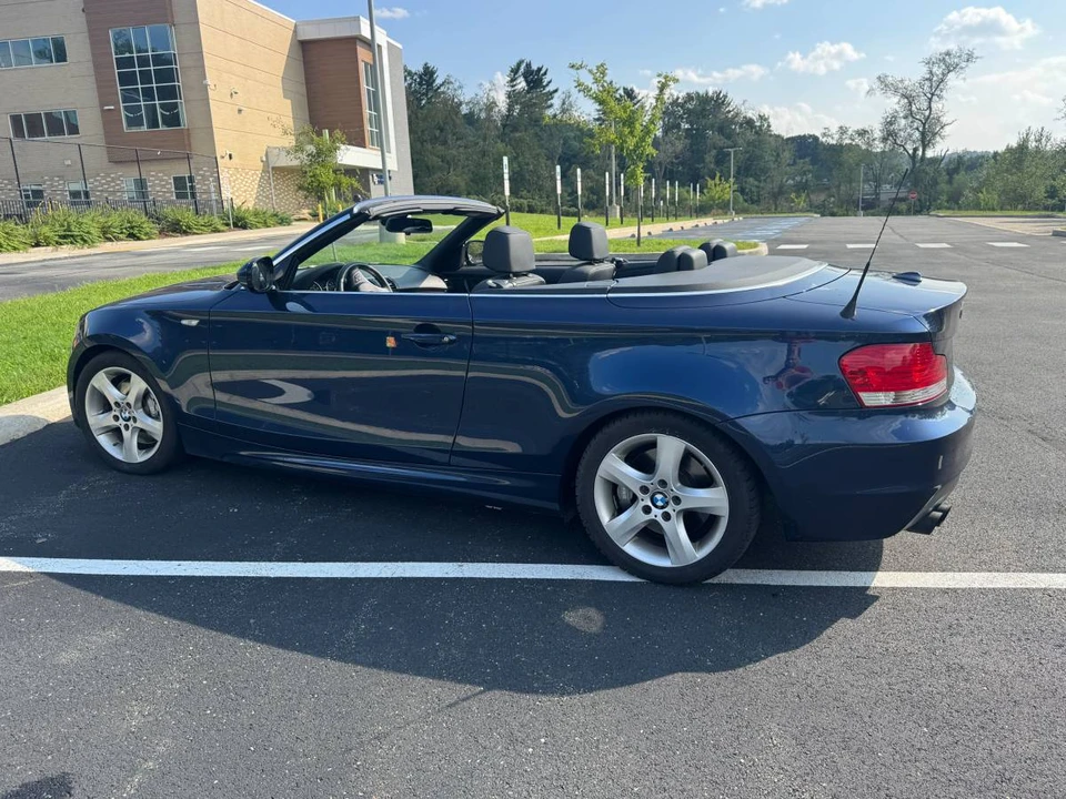 2011 BMW E82 135i & 135is - Image 7 of 21
