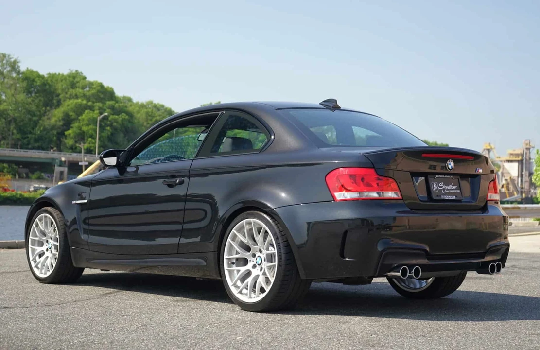 2011 BMW 1M - Image 5 of 30