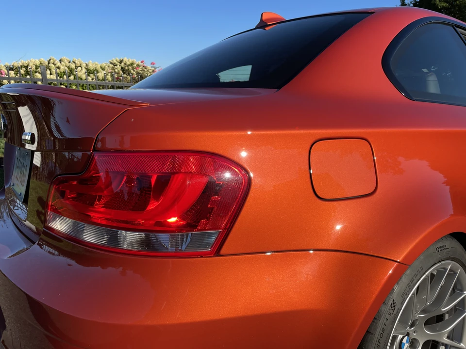 2011 BMW 1M - Image 12 of 31