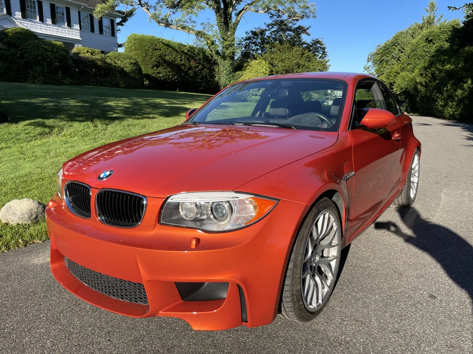 2011 BMW 1M - Image 30 of 31