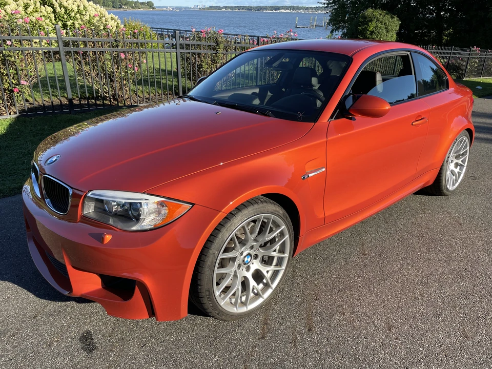 2011 BMW 1M - Image 17 of 31