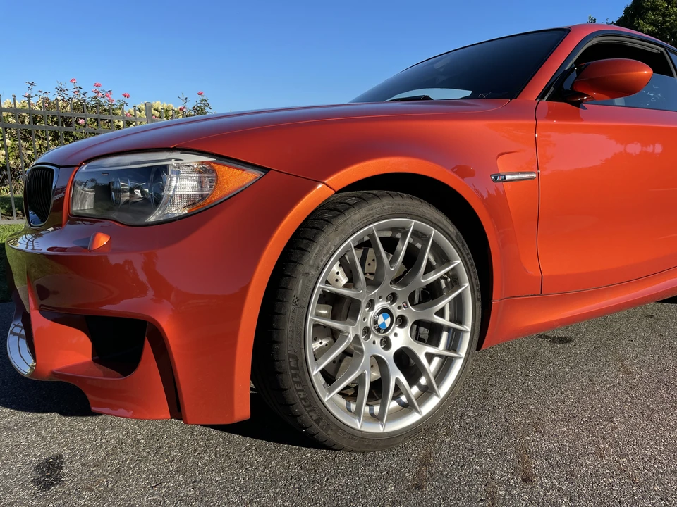 2011 BMW 1M - Image 15 of 31