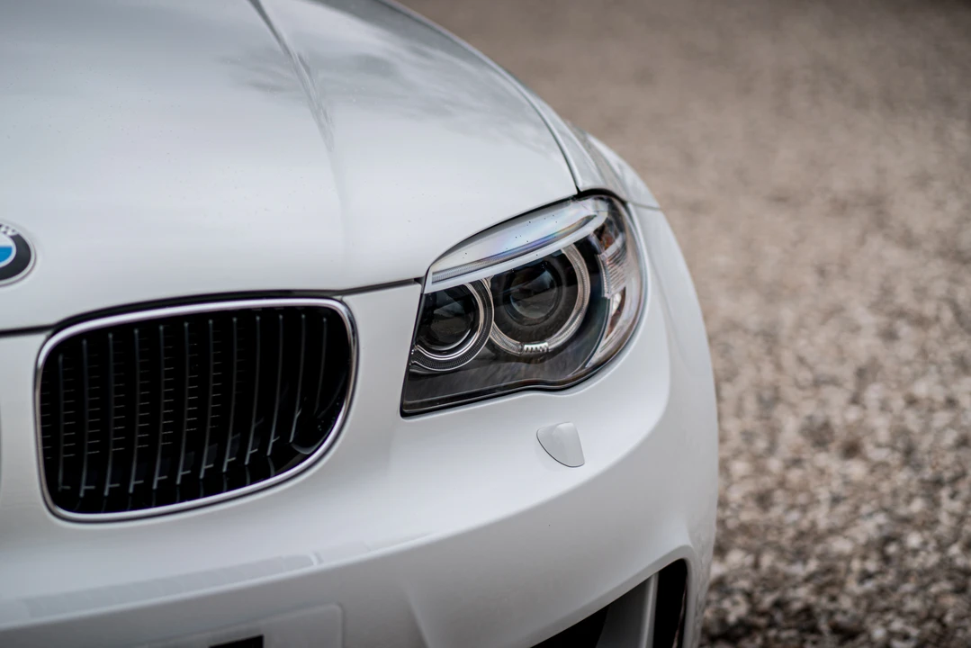 2011 BMW 1M - Image 28 of 31