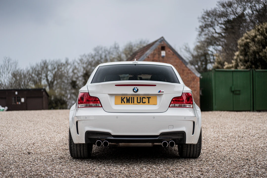 2011 BMW 1M - Image 7 of 31