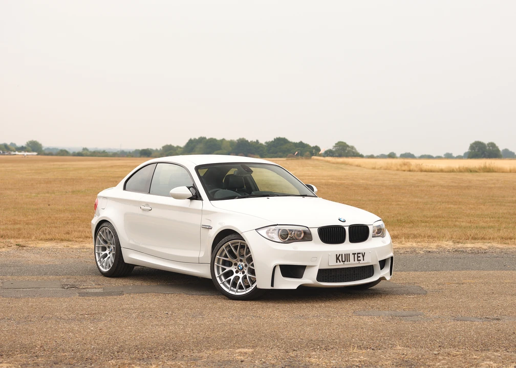 2011 BMW 1M - Image 4 of 31