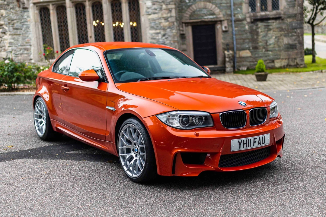 2011 BMW 1M - Image 2 of 31