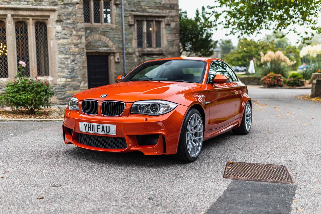 2011 BMW 1M - Image 15 of 31