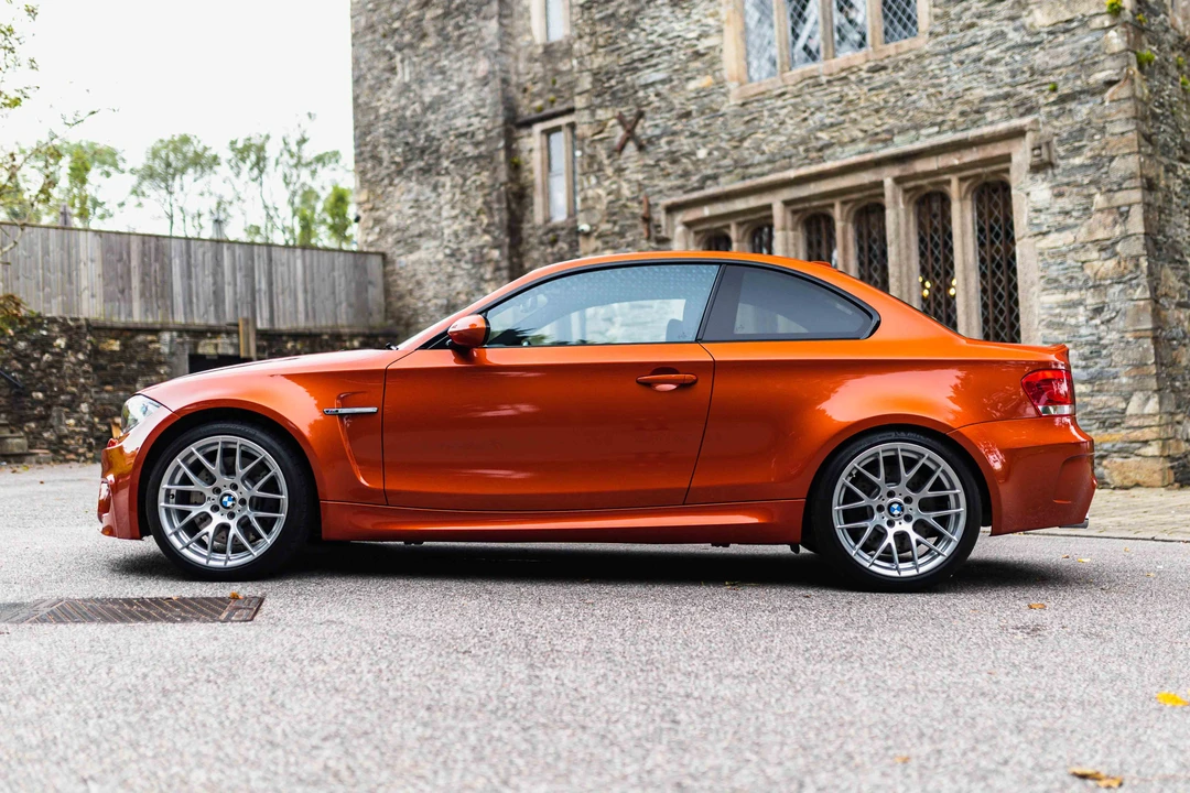 2011 BMW 1M - Image 16 of 31