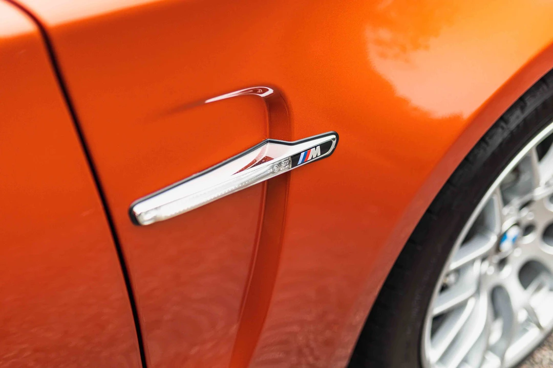 2011 BMW 1M - Image 28 of 31