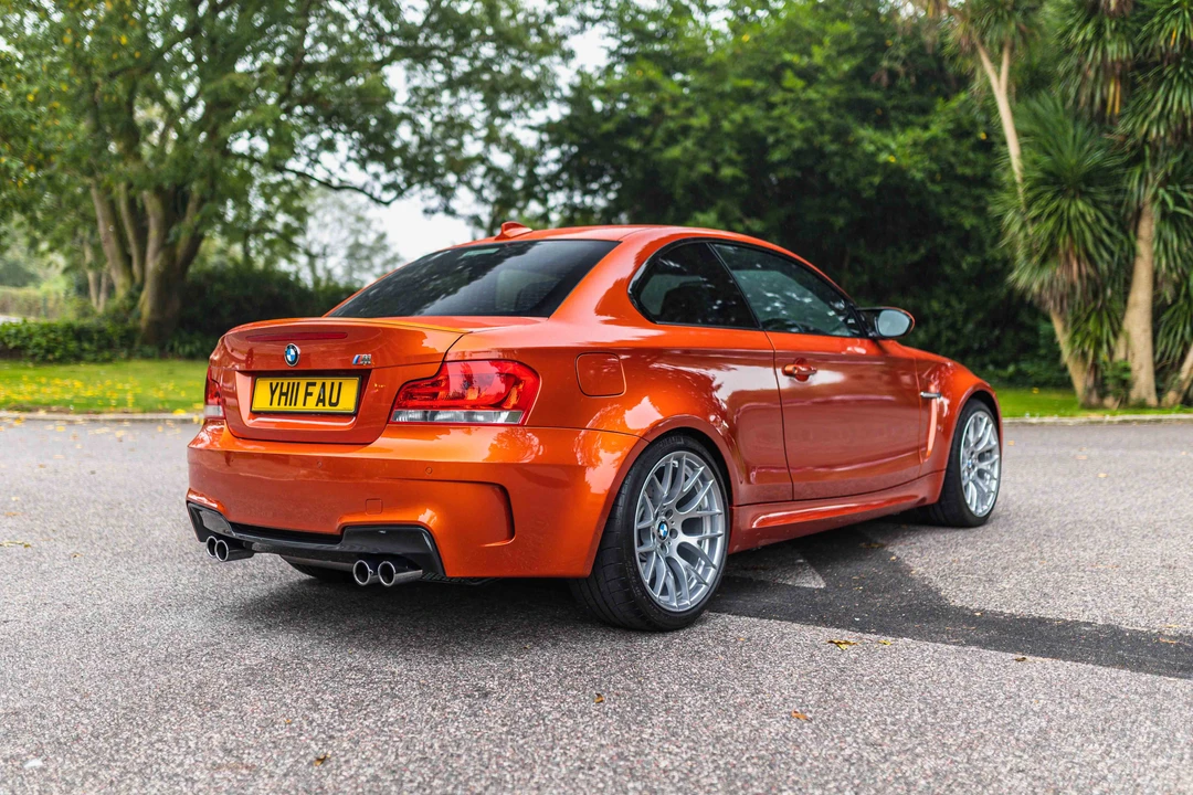 2011 BMW 1M - Image 19 of 31