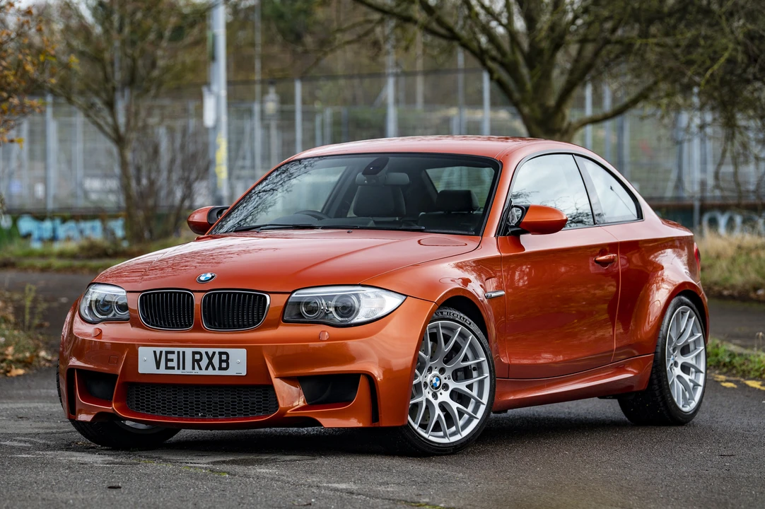 2011 BMW 1M - Image 2 of 31