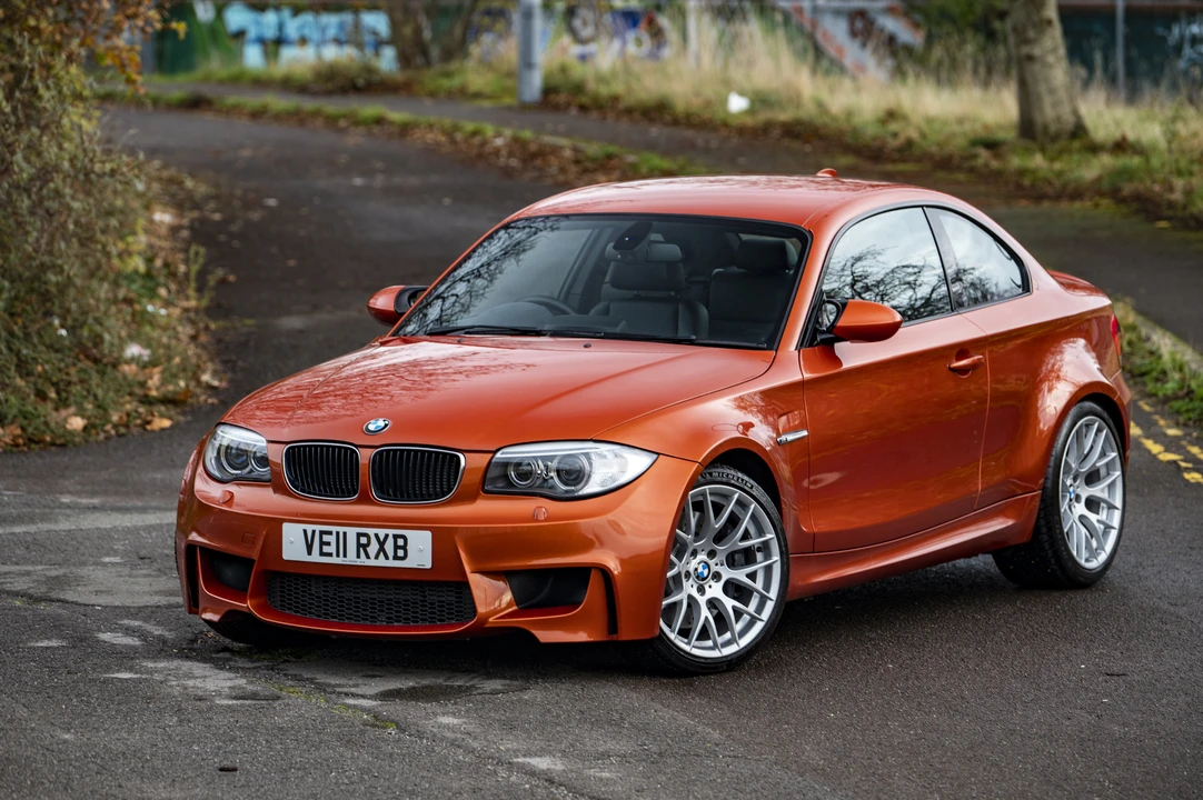 2011 BMW 1M - Image 11 of 31
