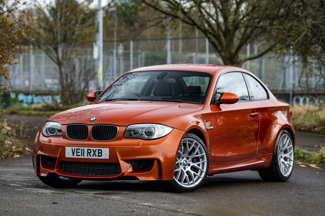 2011 BMW 1M - Image 12 of 31