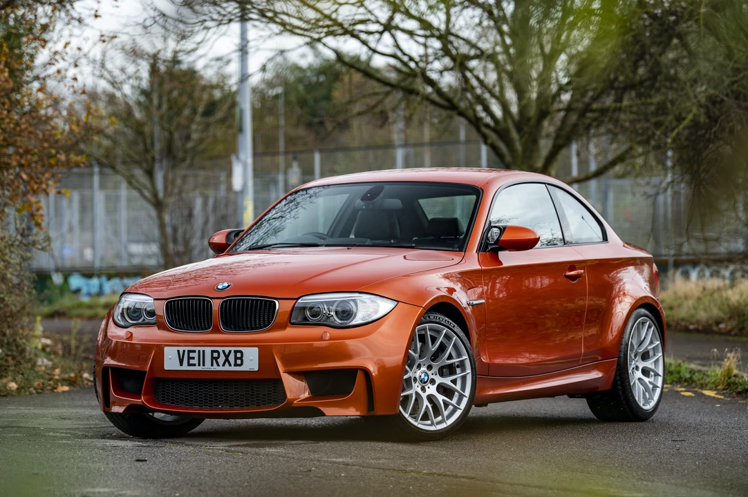 2011 BMW 1M - Image 14 of 31