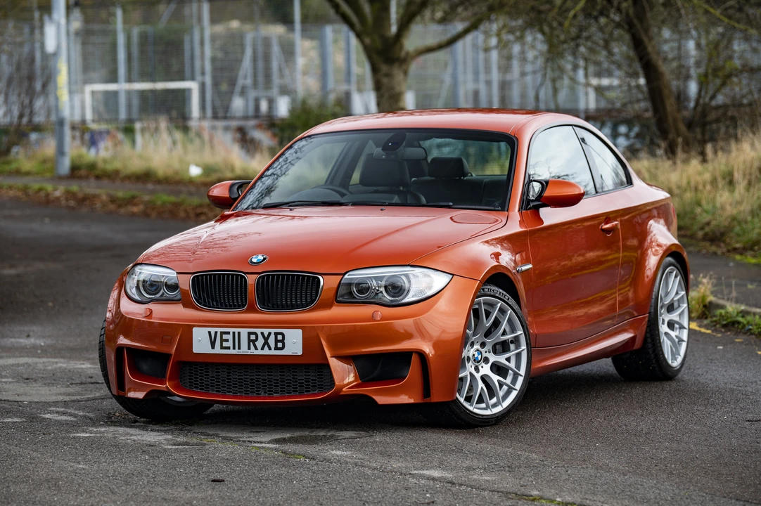 2011 BMW 1M - Image 15 of 31