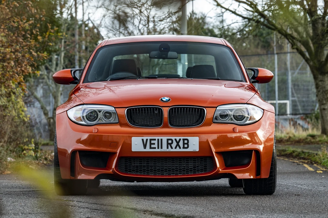 2011 BMW 1M - Image 19 of 31