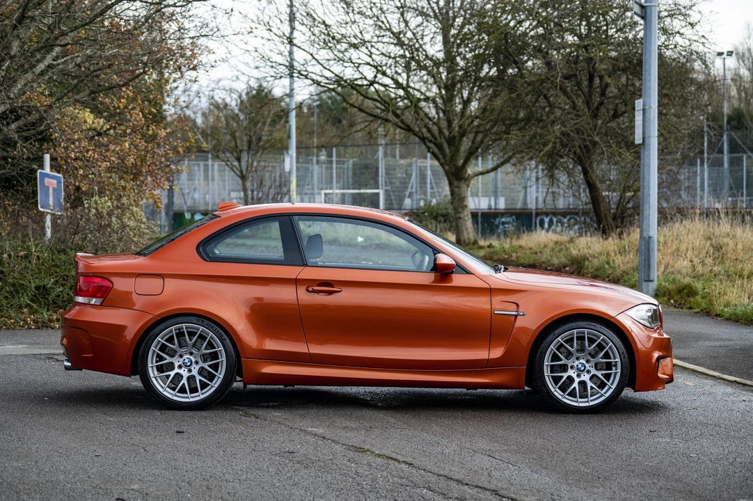 2011 BMW 1M - Image 30 of 31