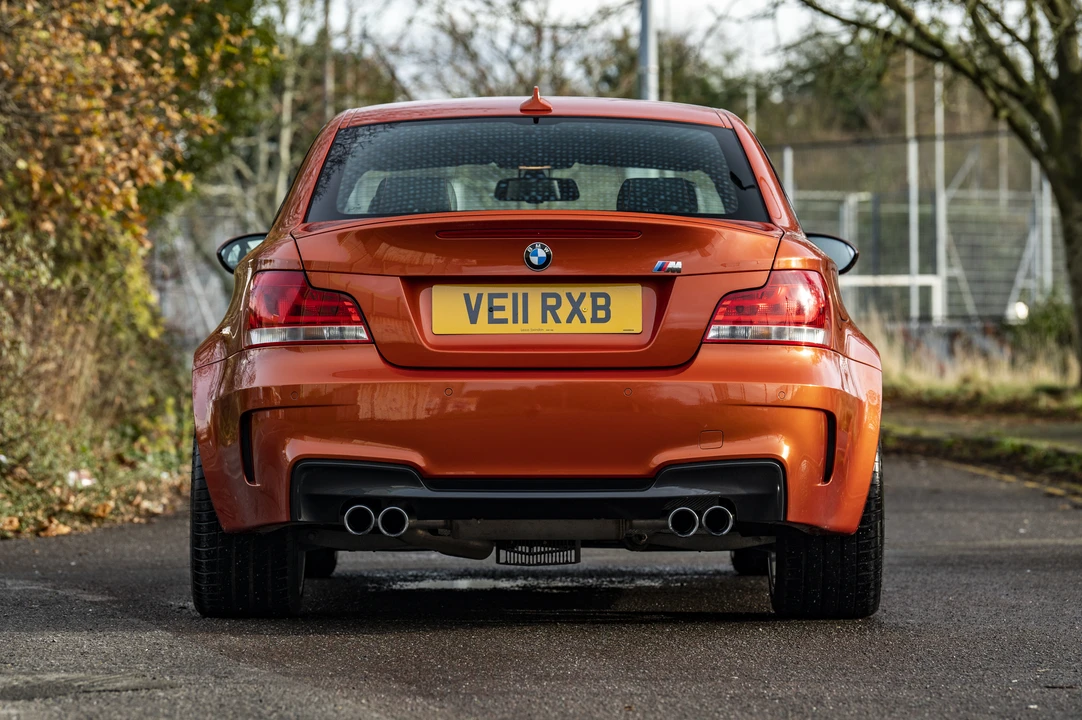 2011 BMW 1M - Image 7 of 31