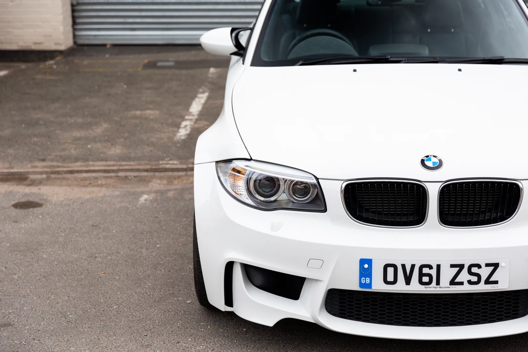 2011 BMW 1M - Image 23 of 31