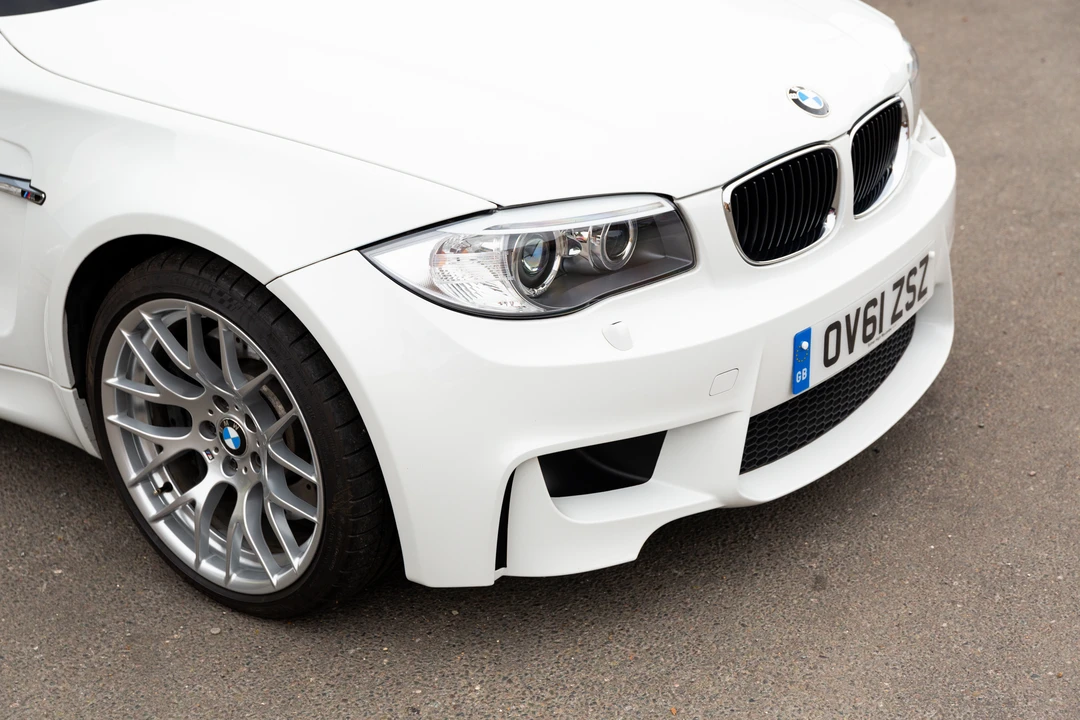2011 BMW 1M - Image 26 of 31