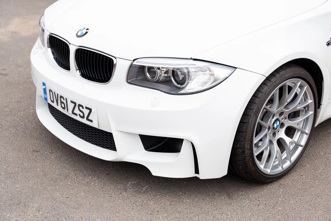 2011 BMW 1M - Image 30 of 31