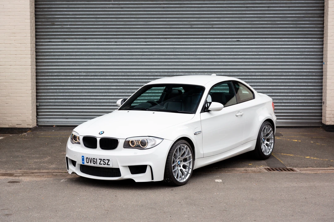 2011 BMW 1M - Image 10 of 31