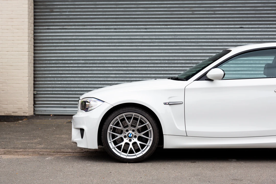 2011 BMW 1M - Image 20 of 31