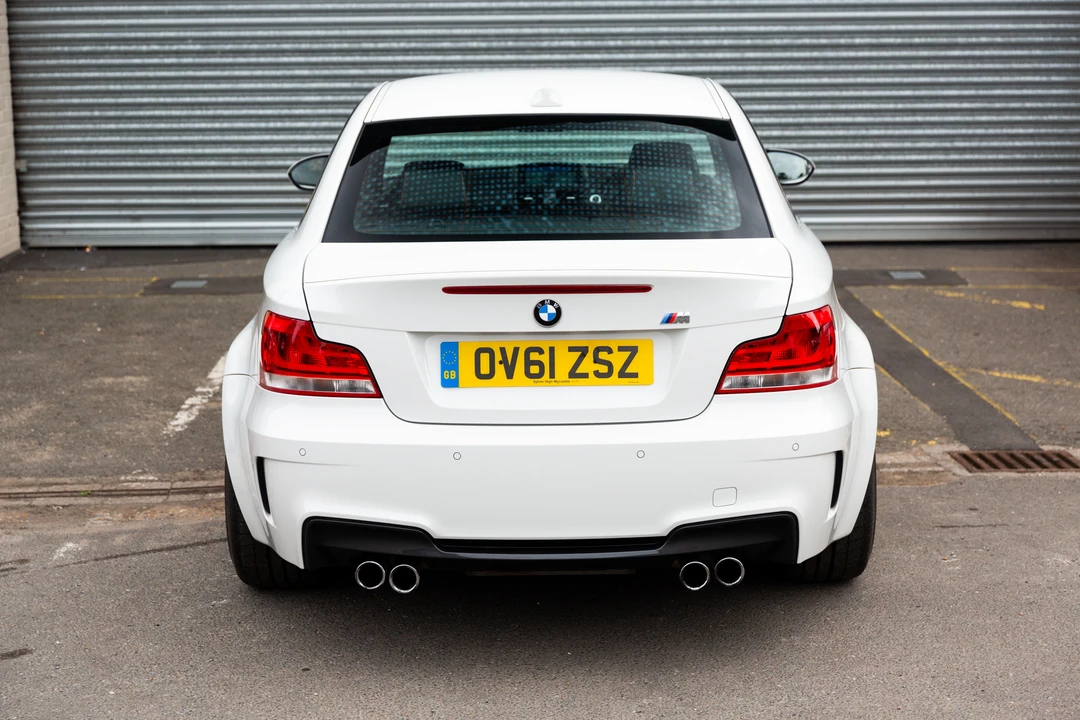 2011 BMW 1M - Image 19 of 31