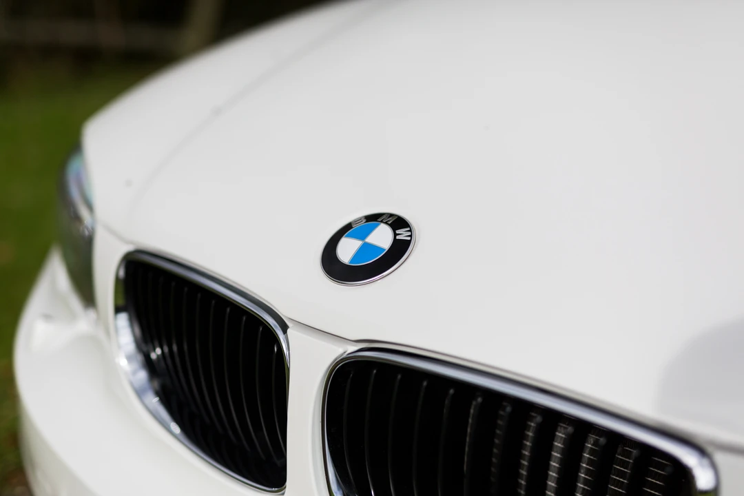 2011 BMW 1M - Image 21 of 31