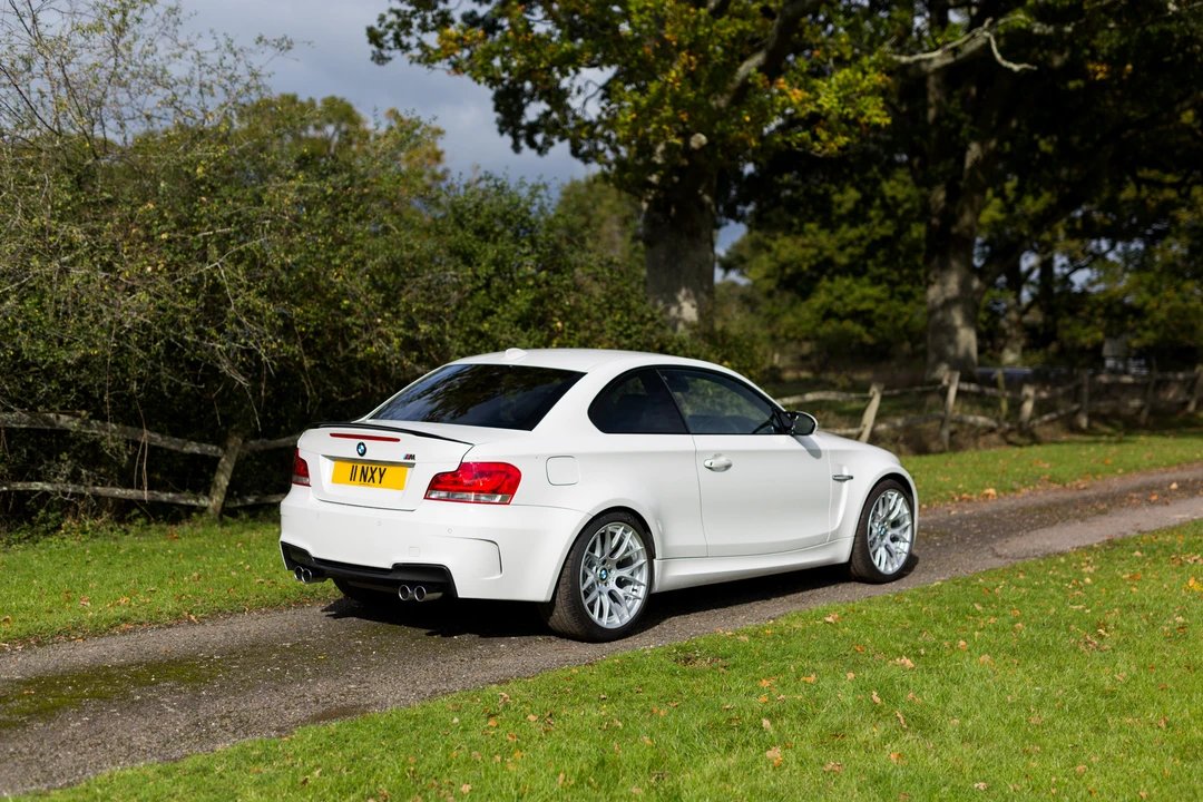 2011 BMW 1M - Image 20 of 31