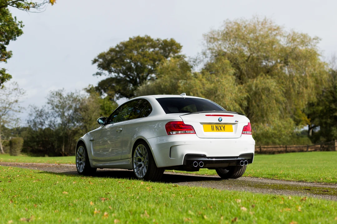 2011 BMW 1M - Image 13 of 31