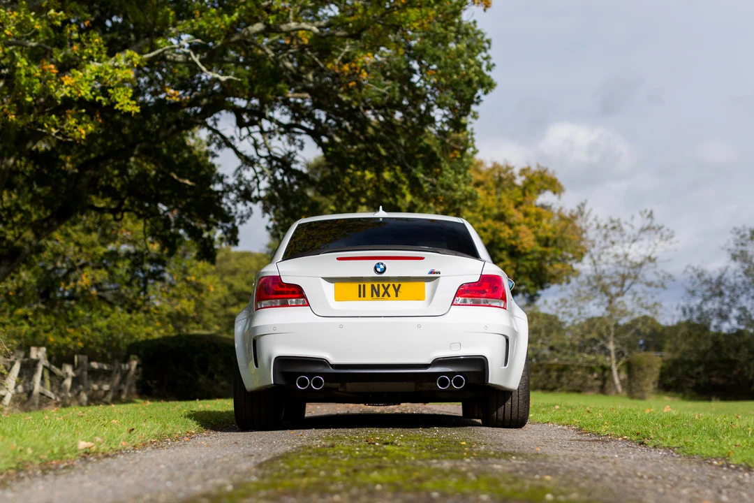 2011 BMW 1M - Image 15 of 31