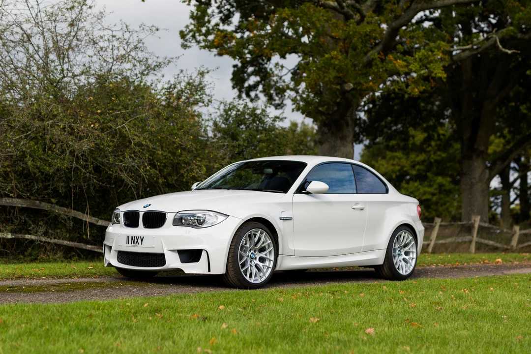 2011 BMW 1M - Image 4 of 31