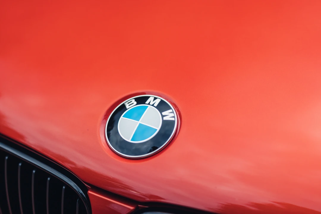 2011 BMW 1M - Image 26 of 31